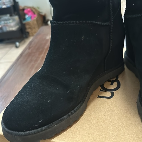 Black UGG Wedge Boot - Picture 3 of 7